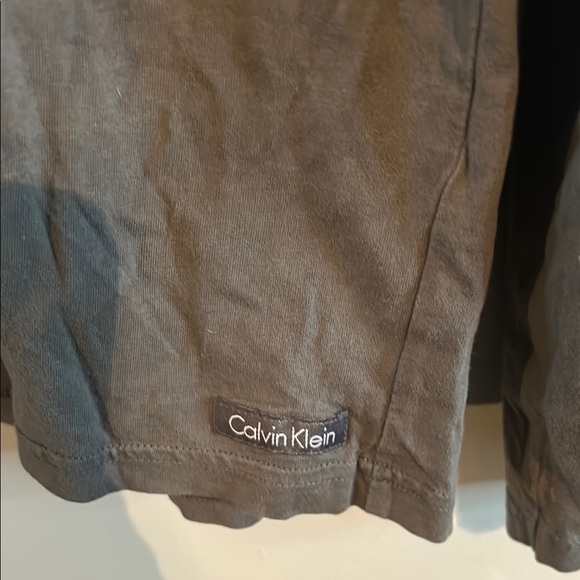 Calvin Klein Gray Long Sleeve Tee Classic Crew Neck - Picture 3 of 6